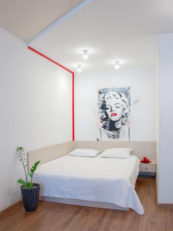 Monro Apartment Lviv Dış mekan fotoğraf