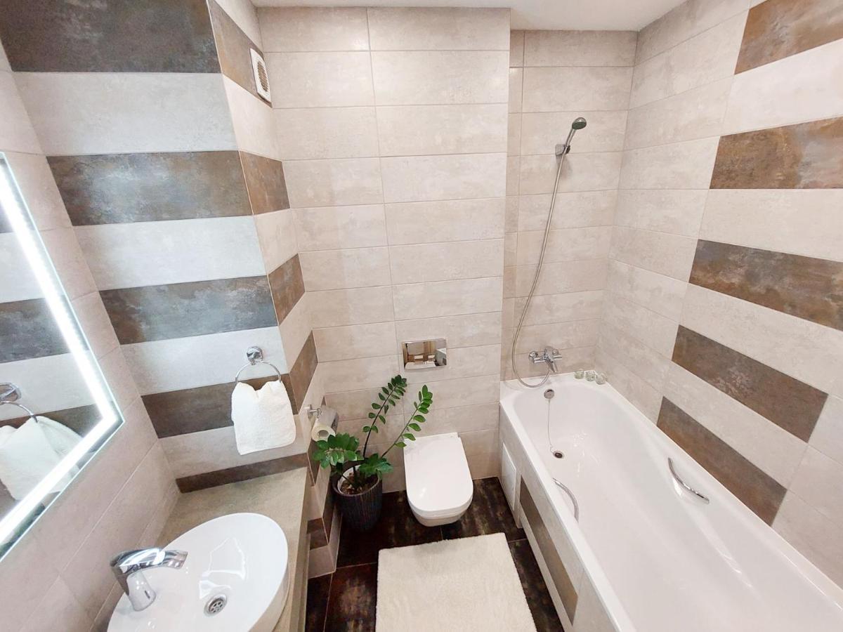 Monro Apartment Lviv Dış mekan fotoğraf